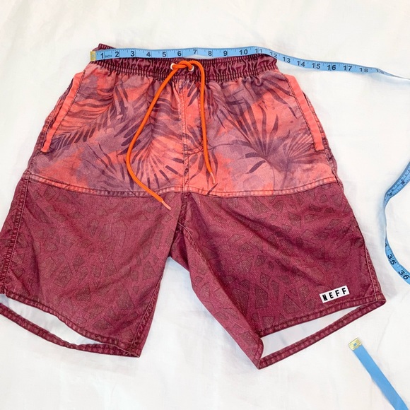Neff Daily Hot Tub Surf Swim Board Shorts in Watercolor Palms Burgundy - Picture 8 of 12